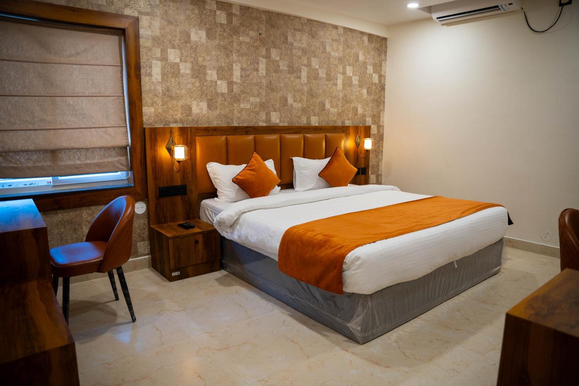 Hotel Orange Bhubaneswar Zewnętrze zdjęcie