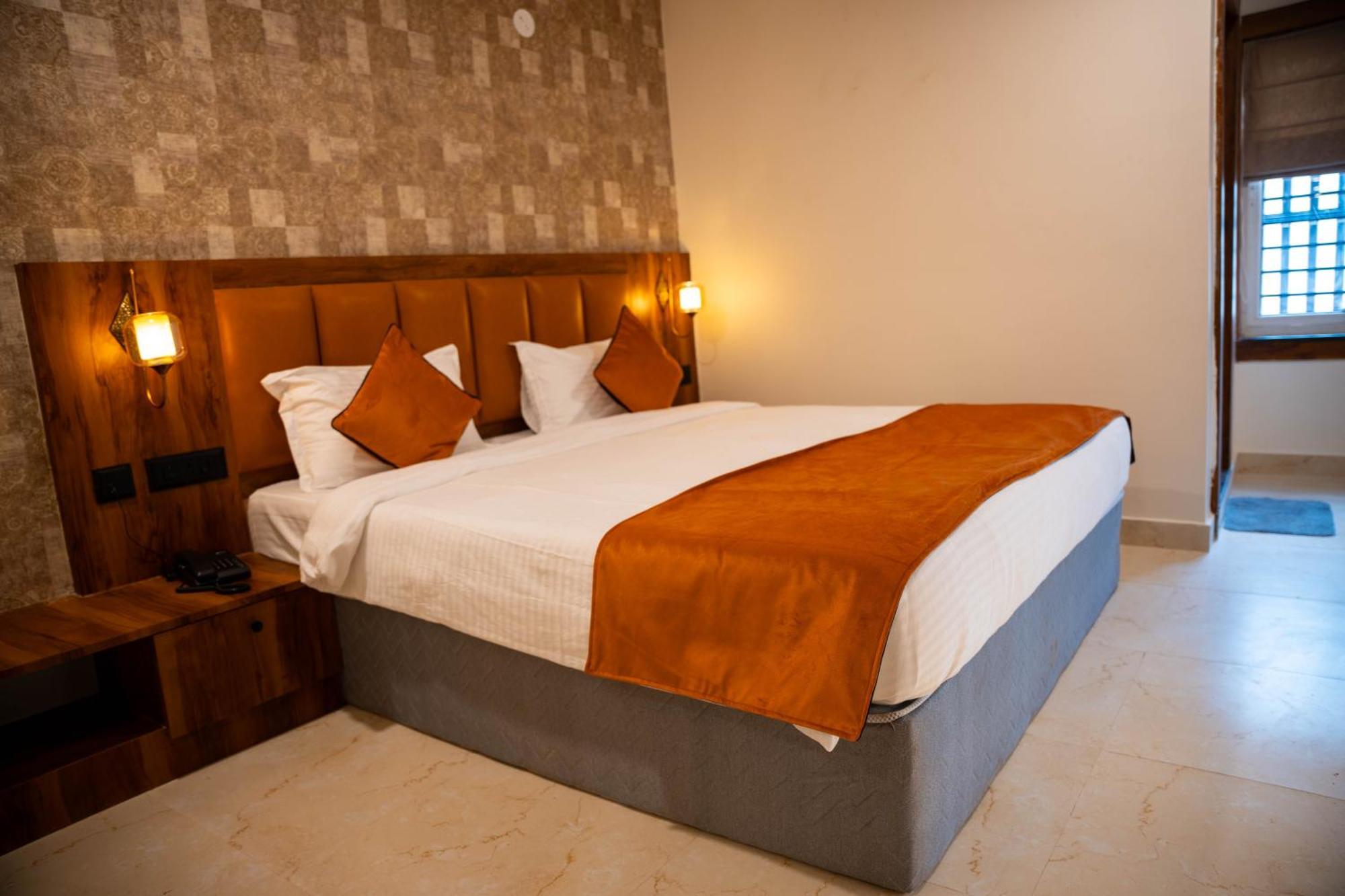 Hotel Orange Bhubaneswar Zewnętrze zdjęcie