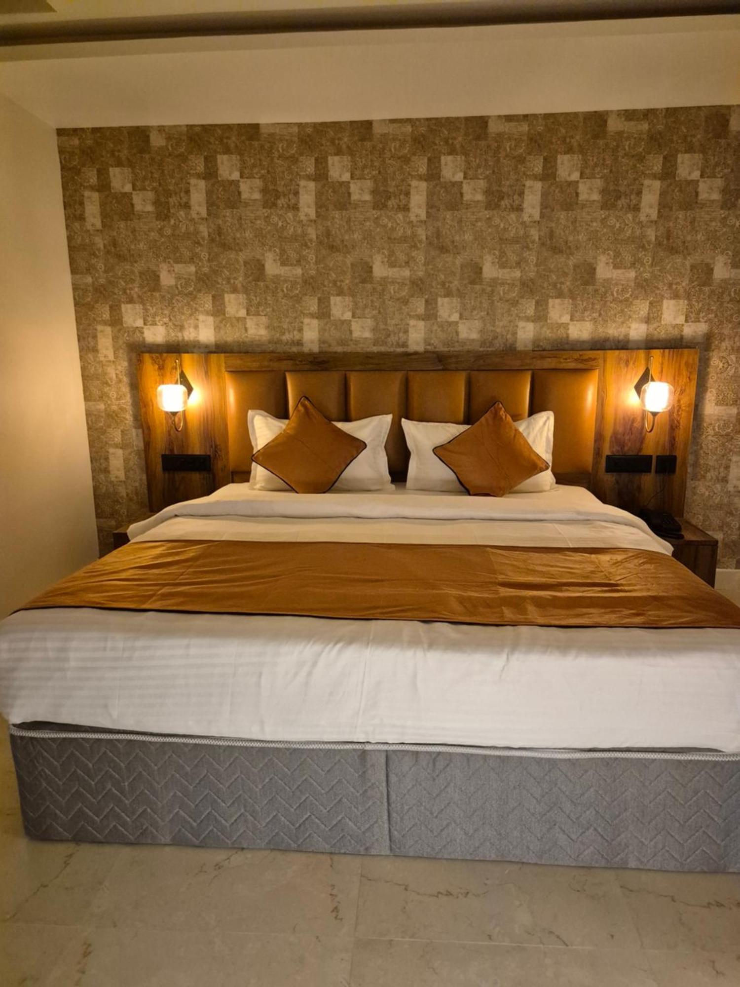 Hotel Orange Bhubaneswar Zewnętrze zdjęcie