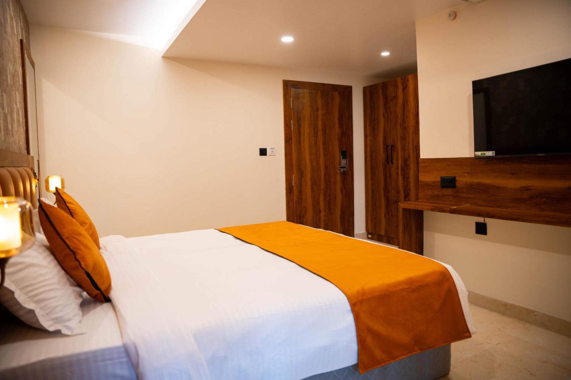 Hotel Orange Bhubaneswar Zewnętrze zdjęcie