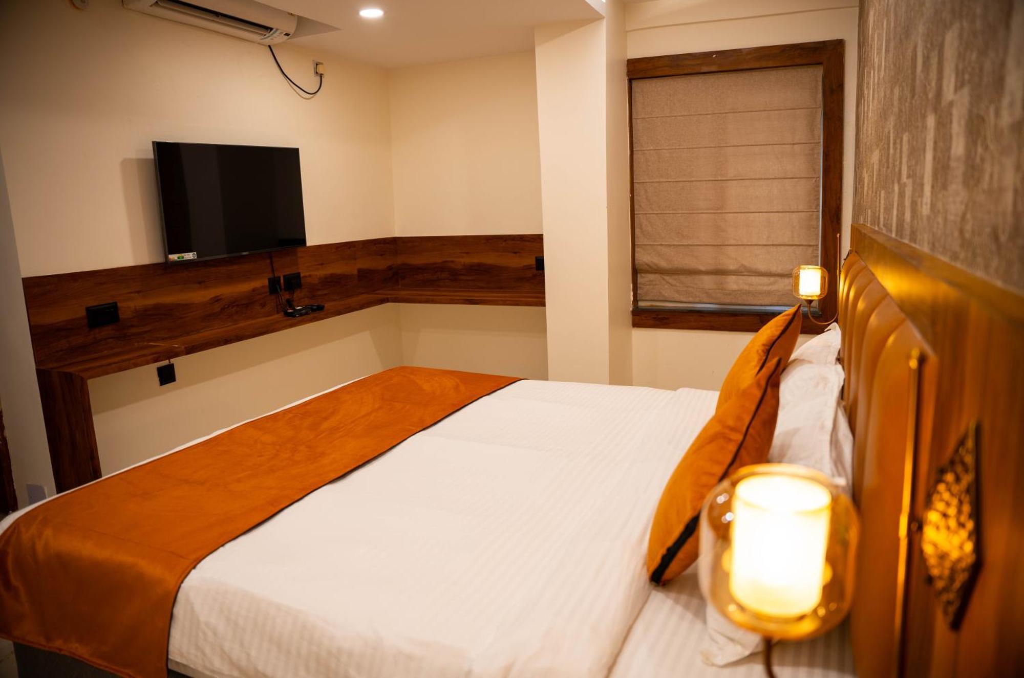 Hotel Orange Bhubaneswar Zewnętrze zdjęcie