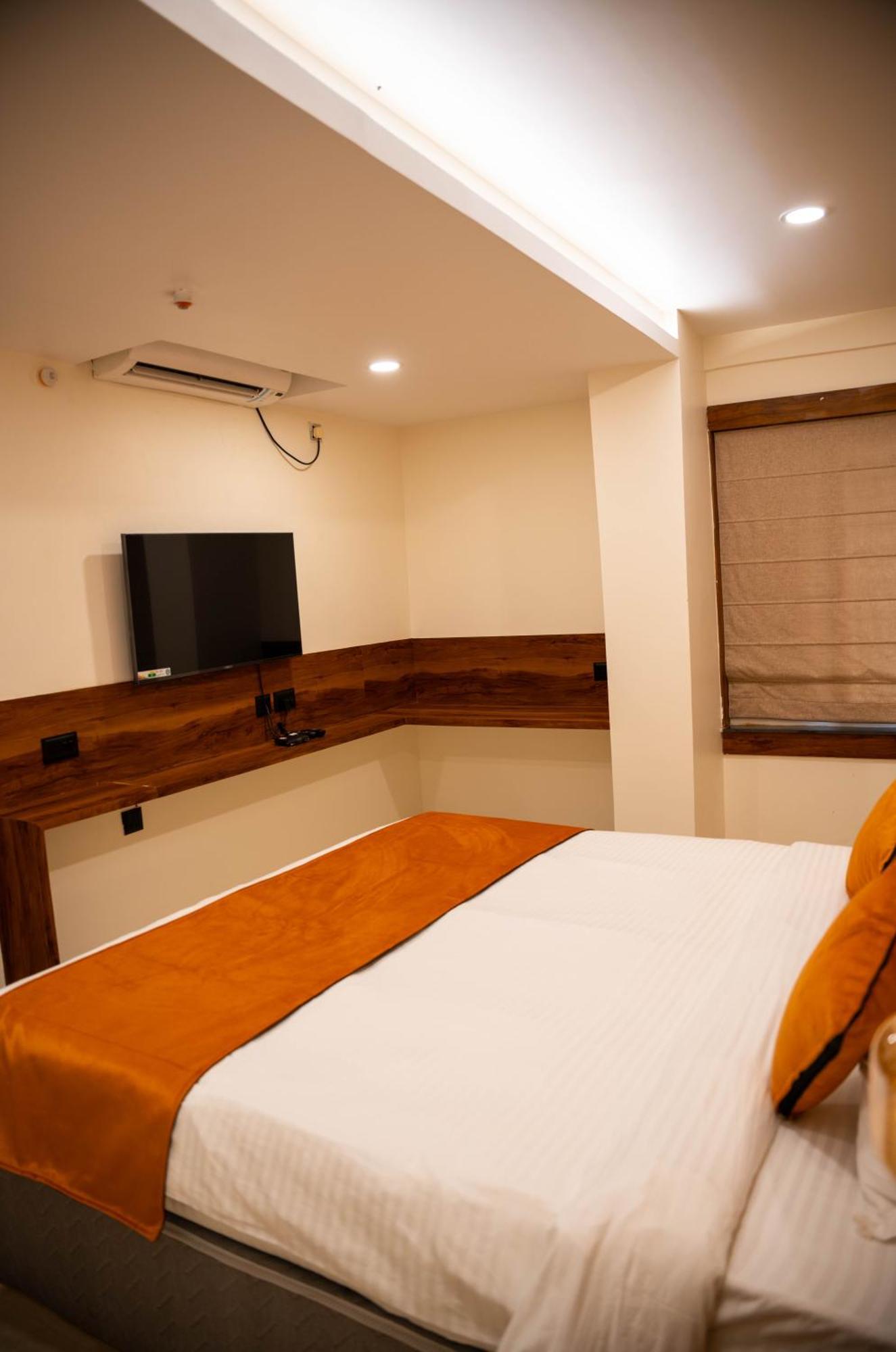 Hotel Orange Bhubaneswar Zewnętrze zdjęcie