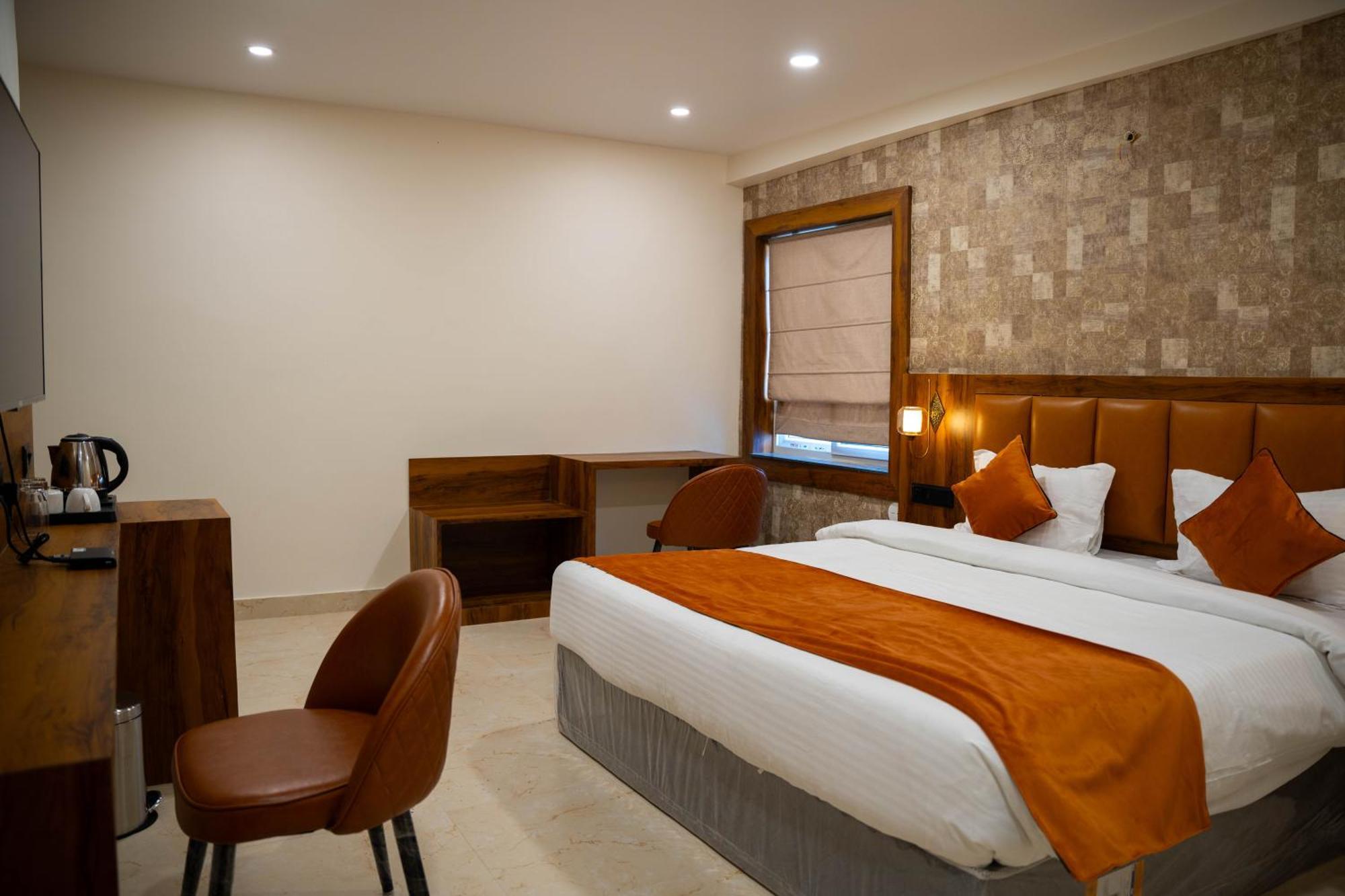 Hotel Orange Bhubaneswar Zewnętrze zdjęcie