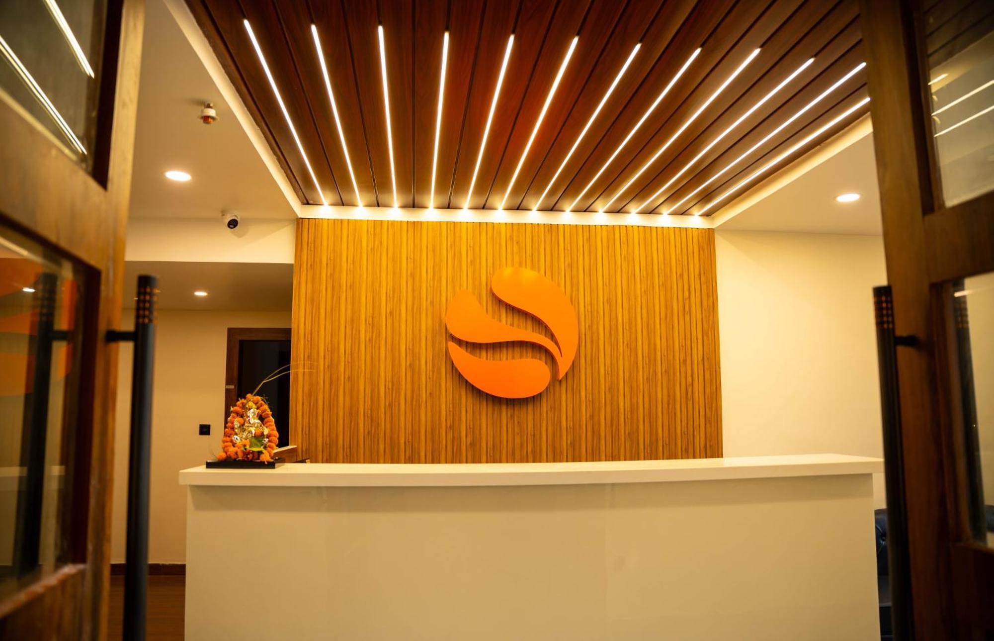 Hotel Orange Bhubaneswar Zewnętrze zdjęcie